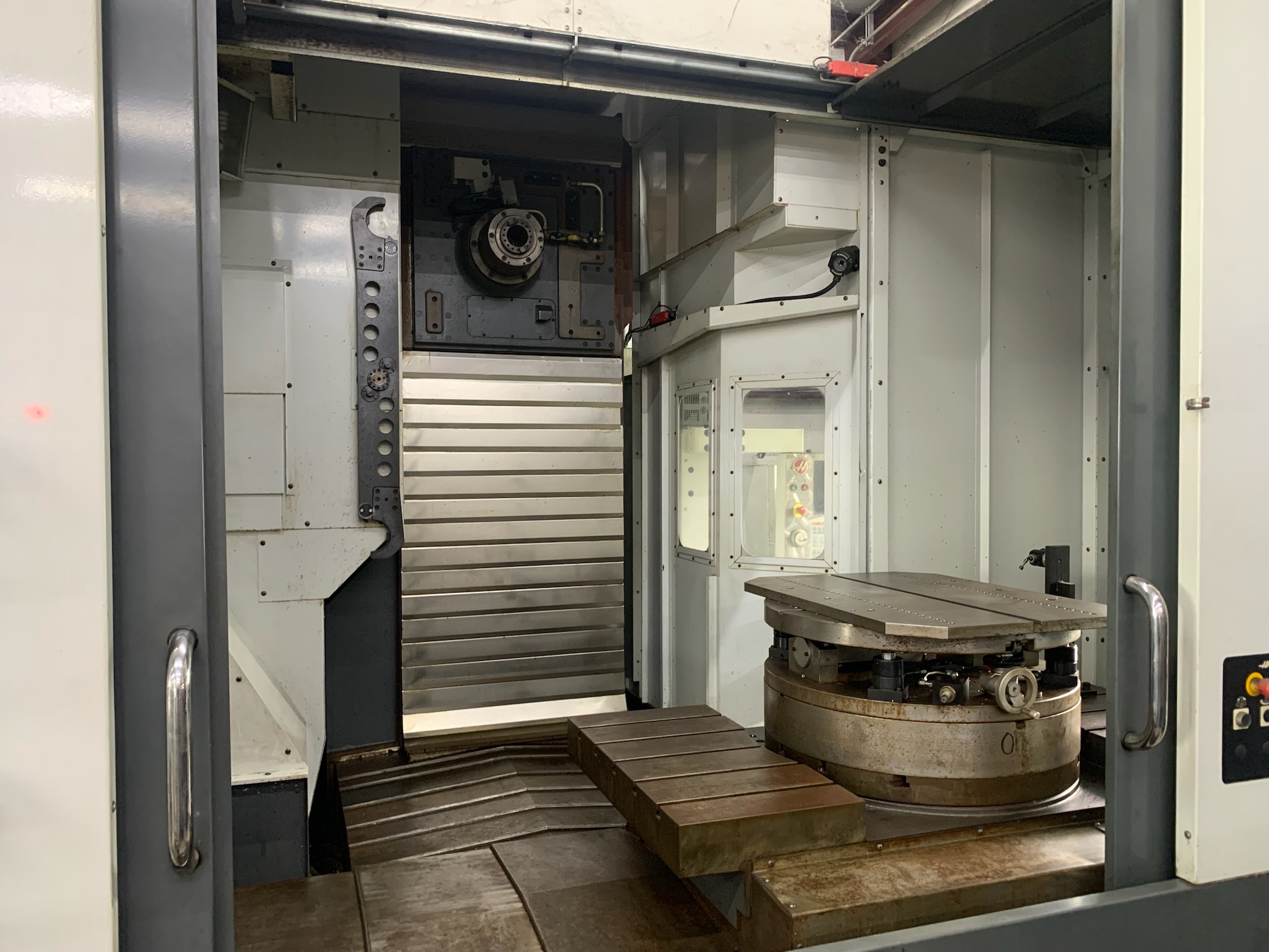 2013 Haas EC-1600